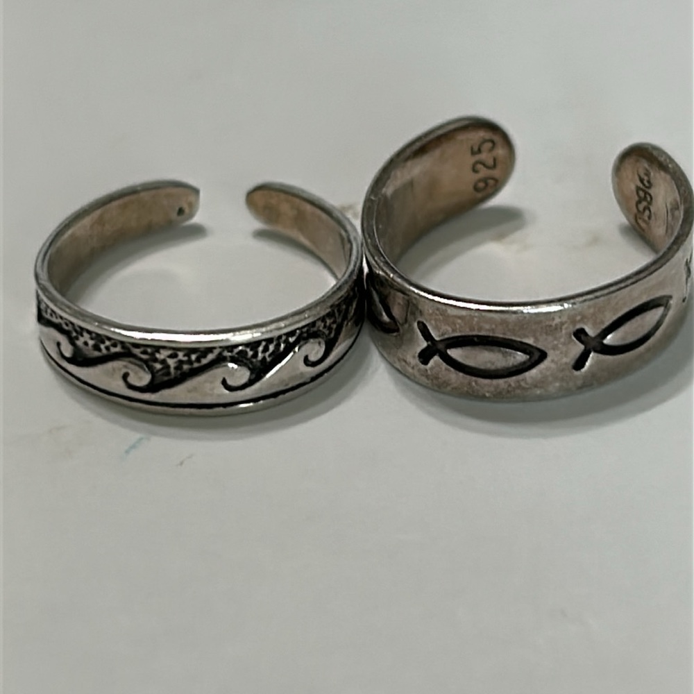 Sterling Silver Adjustable / Toe Ring Bundle With… - image 3